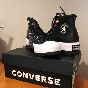 NEW Converse Chuck Taylor All Star Lugged Winter Hi Gortex shoes